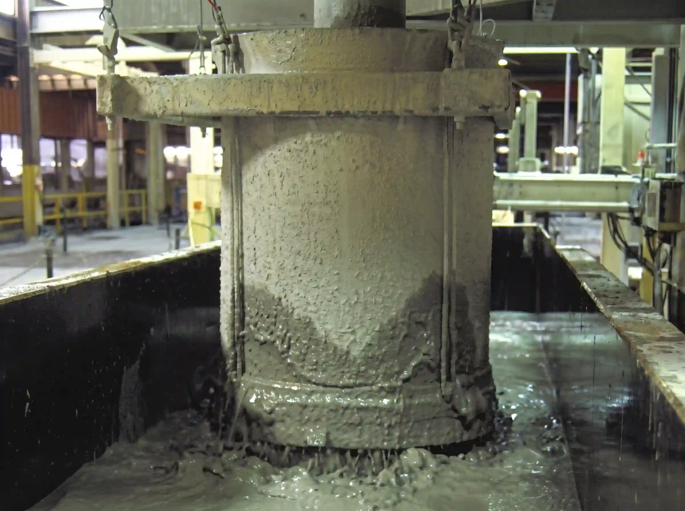 Pouring AAC mixture into mold